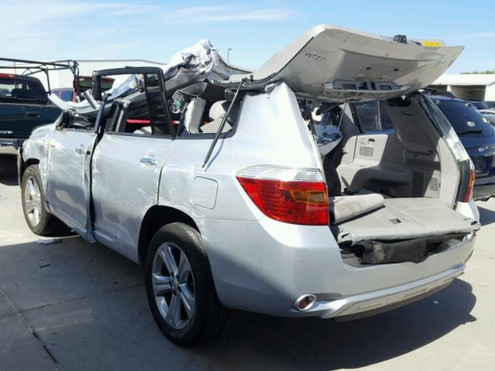 2010 TOYOTA HIGHLANDER LIMITED (FOR PARTS) - Image 3