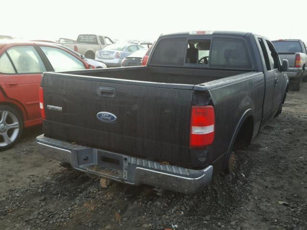 2004 Ford F150 (FOR PARTS) - Image 4