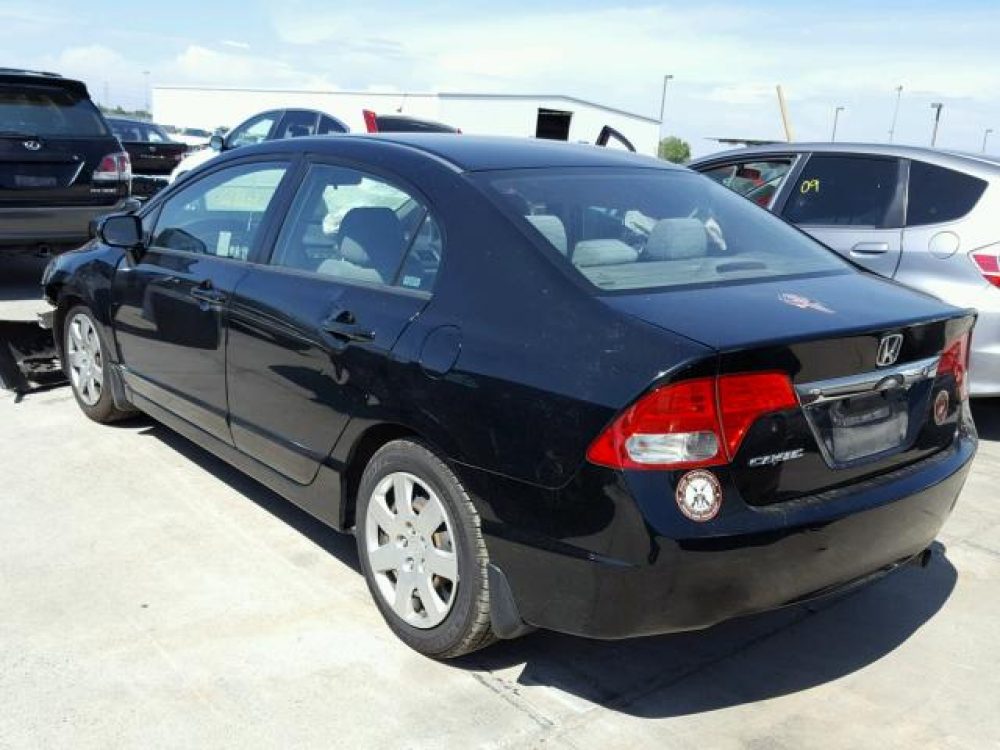 2009 Honda Civic LX (FOR PARTS) - Image 4