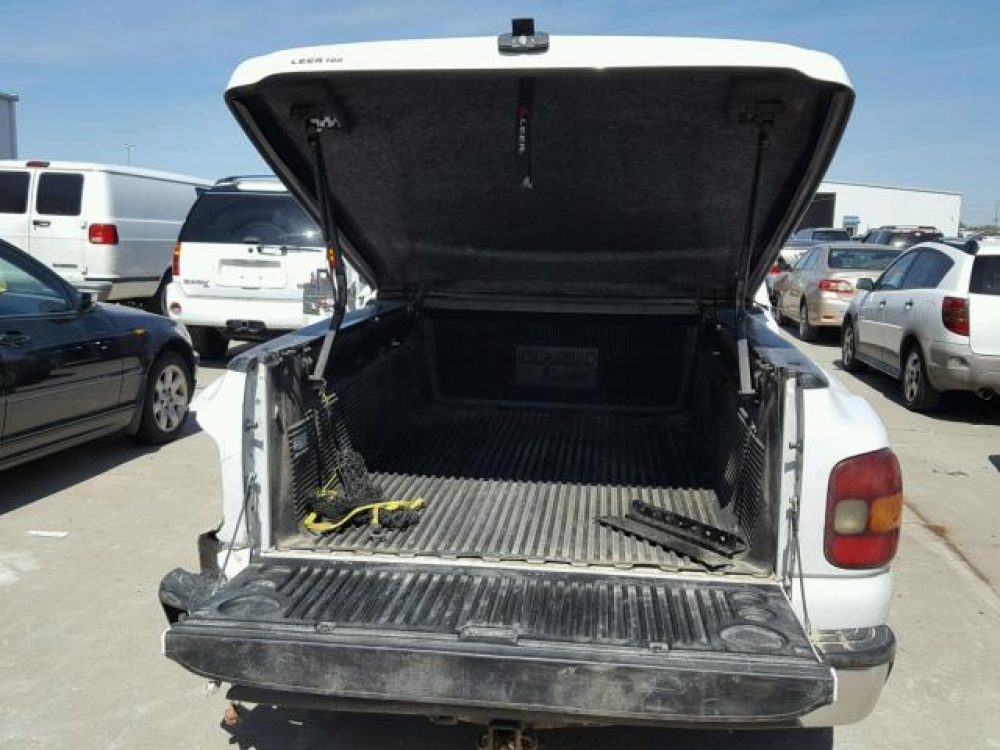 2002 Chevy Silverado (FOR PARTS) - Image 7