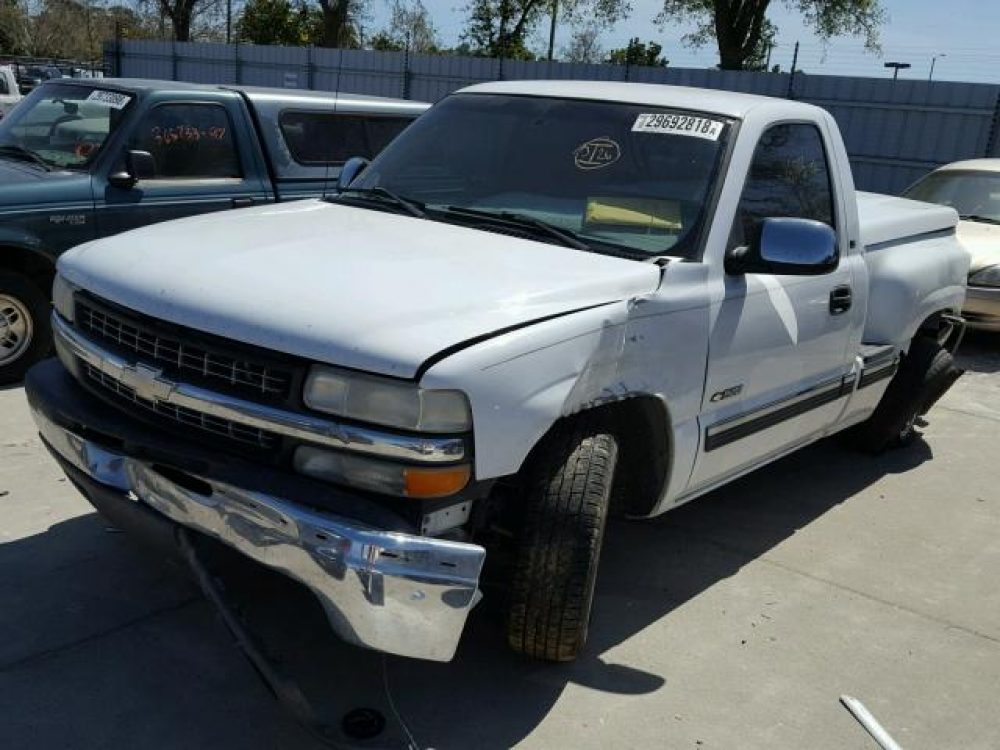 2002 Chevy Silverado (FOR PARTS) - Image 10