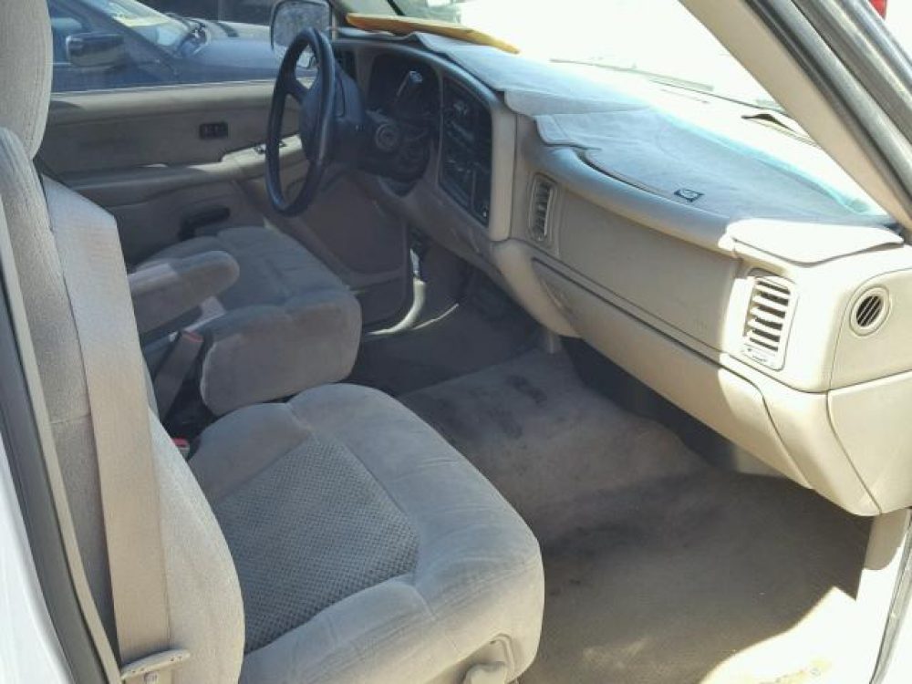 2002 Chevy Silverado (FOR PARTS) - Image 11