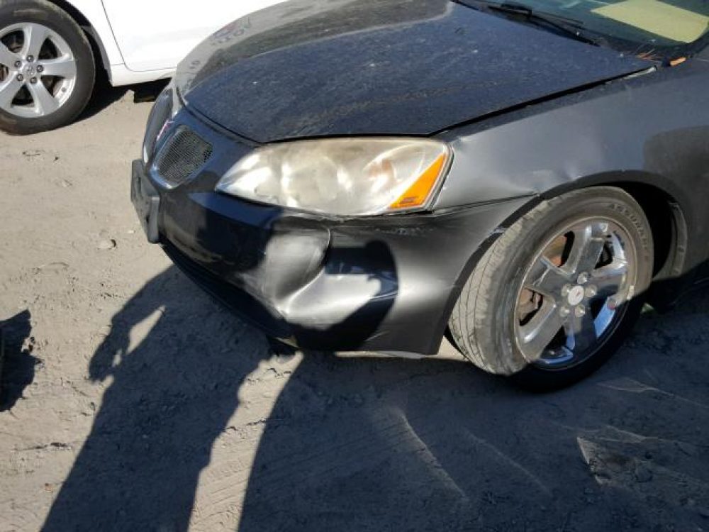 2007 Pontiac G6 GT (FOR PARTS) - Image 9