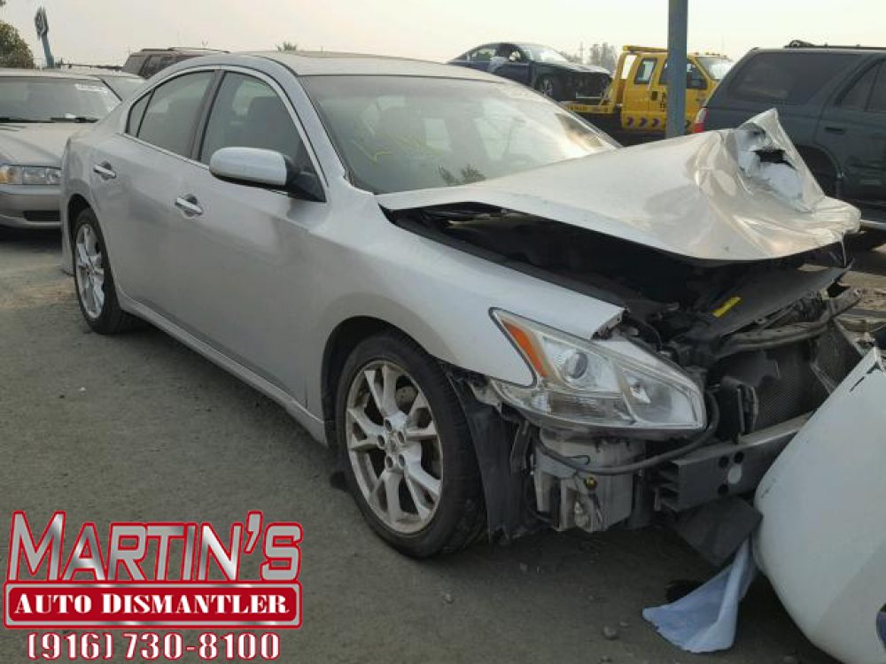 2013 Nissan Maxima S (FOR PARTS)