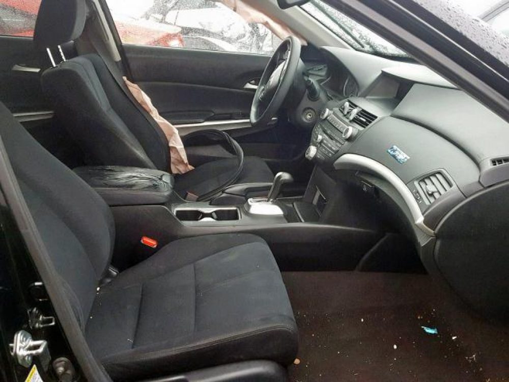 2013 Honda Crosstour EX (FOR PARTS) - Image 2