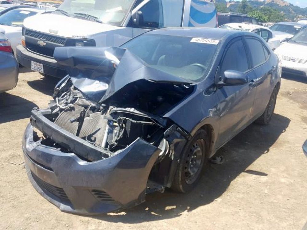 2015 TOYOTA COROLLA L (FOR PARTS) - Image 2